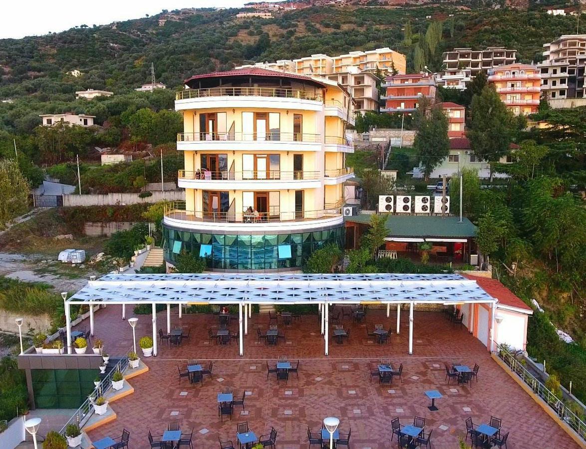 Monte-Carlo Hotel Vlorë Extérieur photo